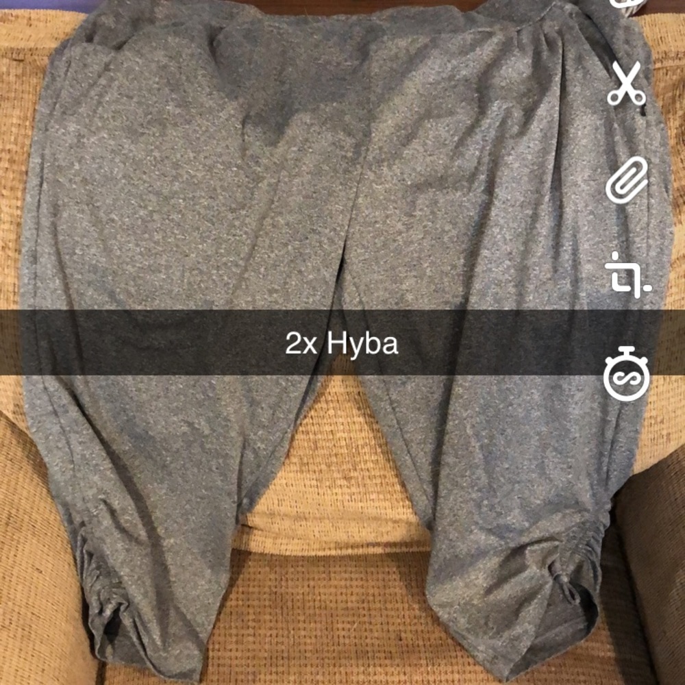 Yoga capris
